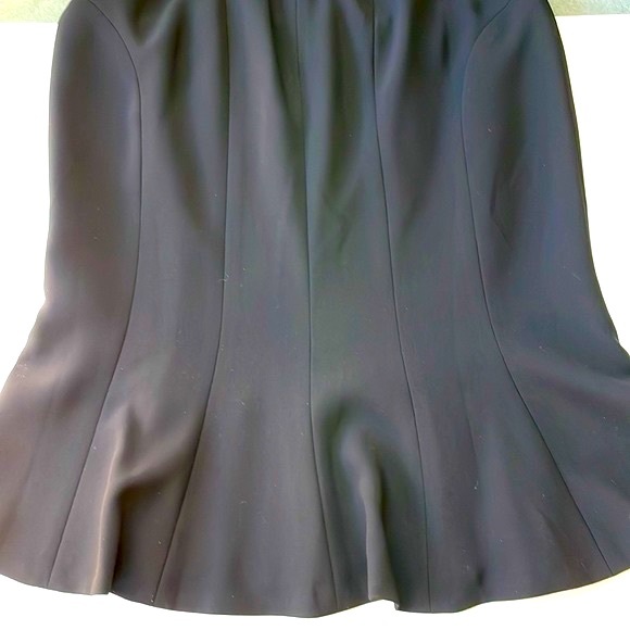 Ann Taylor Black Flare Skirt, Fully Lined, Size 4P - Picture 10 of 11
